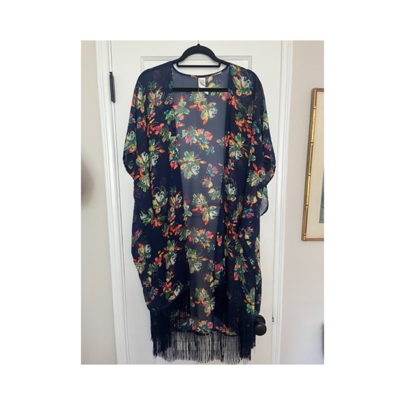 Boho Floral vibrant fringed sheer feminine Beachy Kimono cover up - Picture 4 of 4